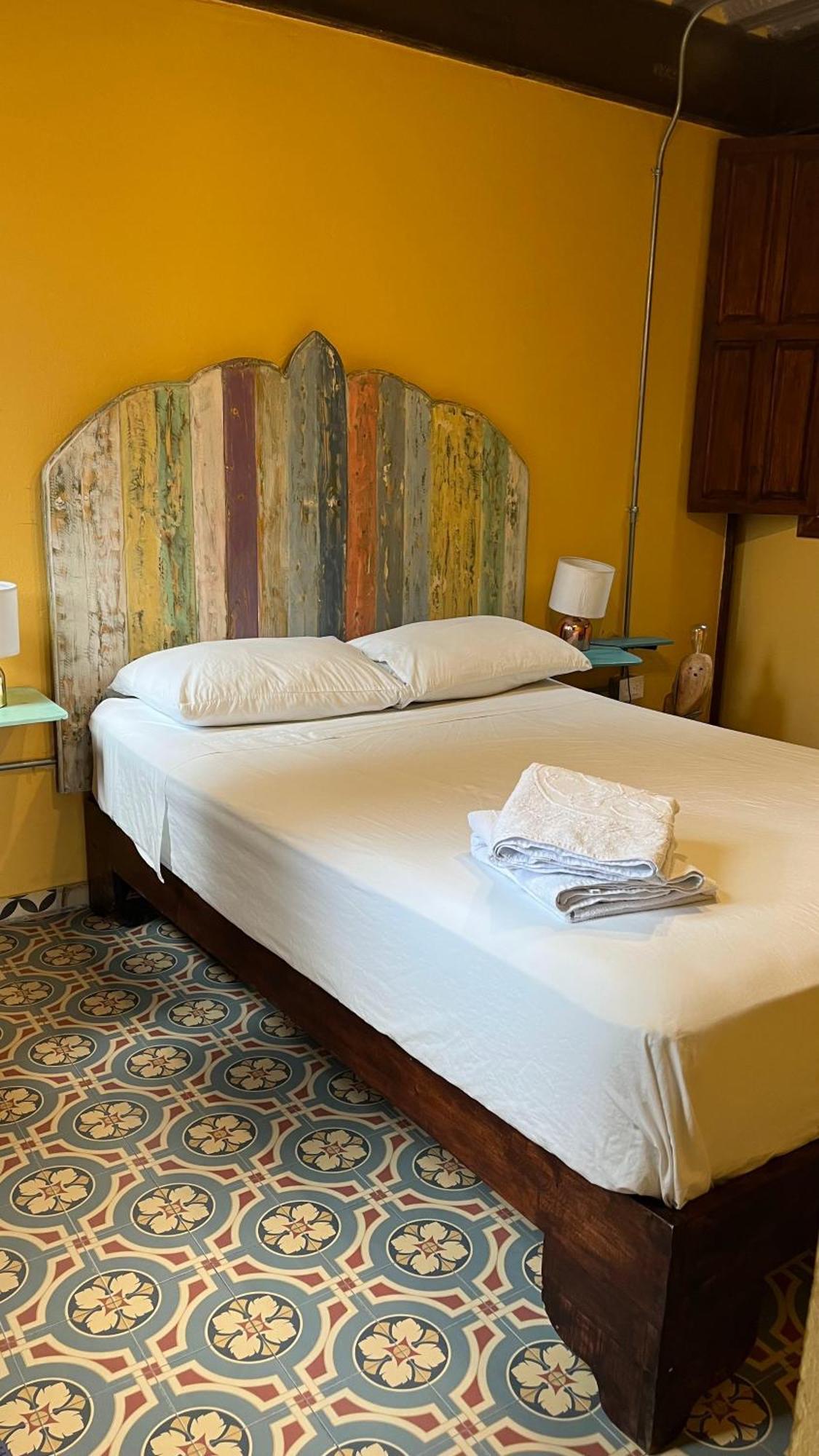 Hostal Casa Astromelia Bogotá Extérieur photo