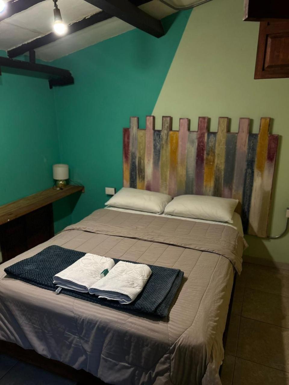 Hostal Casa Astromelia Bogotá Extérieur photo